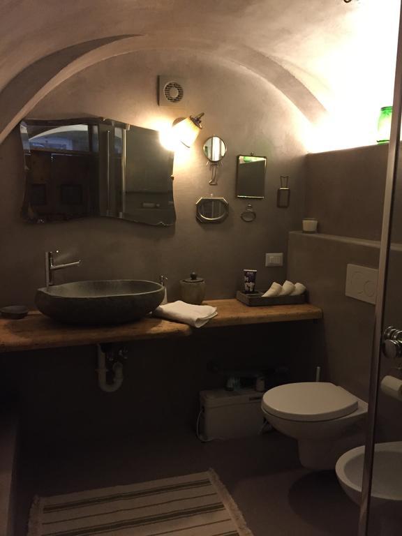 B&B Valle Spluga Il Pertugio Chiavenna Ruang foto